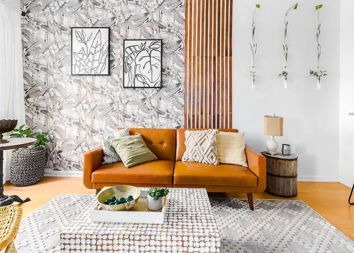 Entire Condo - Urban Safari In The Heart Of Atl
